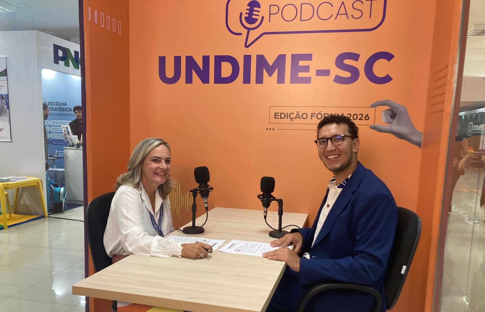 Secretária de Educação de São José apresenta podcast no Fórum Undime SC 2026 - Prefeitura Municipal De São José