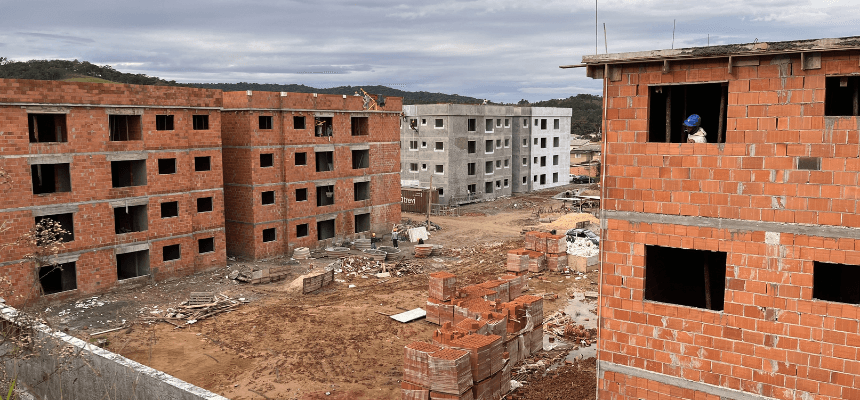 Residencial Horto Florestal ultrapassa 50% das obras e entra na fase de acabamento em São José