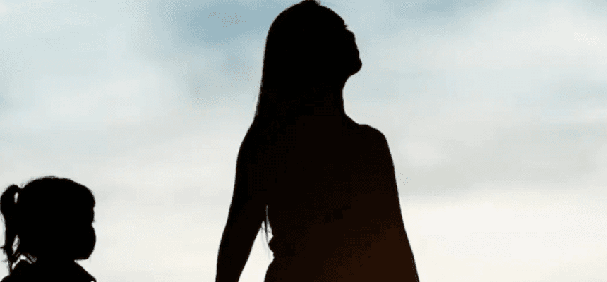 Programa “Mãe Estudante” é instituído em São José para apoiar mães solo na continuidade dos estudos