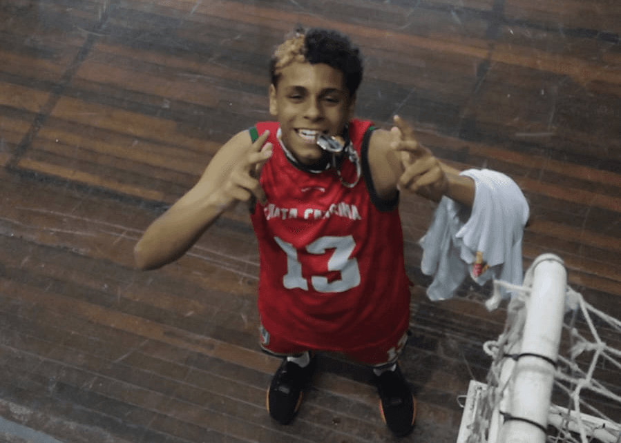 Aos 13 anos, jovem atleta de São José é campeão Sul-Brasileiro de Basquete