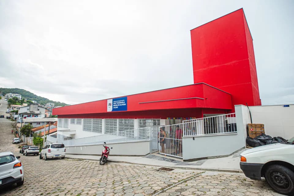 São José: Estudantes da rede municipal entram em recesso escolar nesta segunda-feira