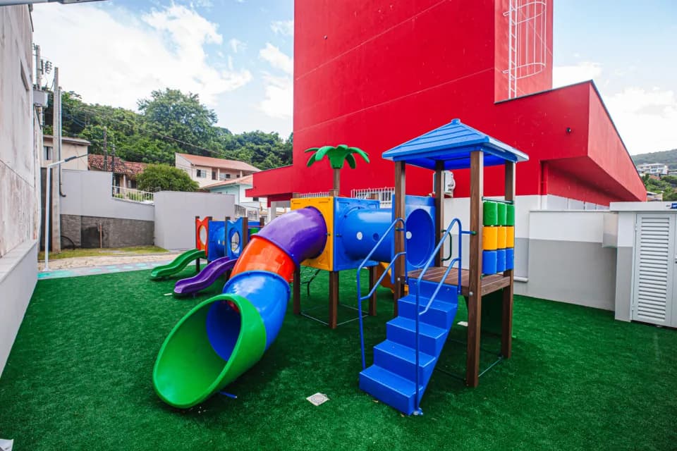 São José: Escolas municipais retomam aulas nesta segunda com expansão de vagas em período integral