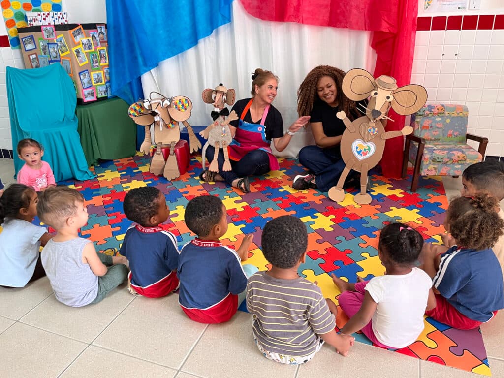 Papelando Sonhos em São José: Ratinho Tico ensina sobre inclusão e respeito no CEI Eloí Nietsche - Prefeitura Municipal De São José