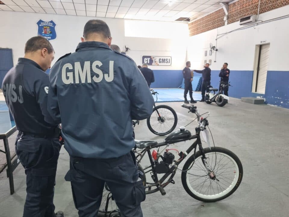 Guarda Municipal de São José Aprimora Fiscalização de Bicicletas Elétricas e Ciclomotores