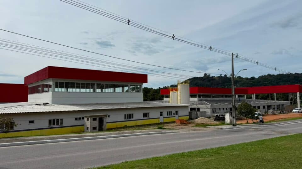 Obras do Complexo Educacional José Nitro ultrapassam 70% de execução