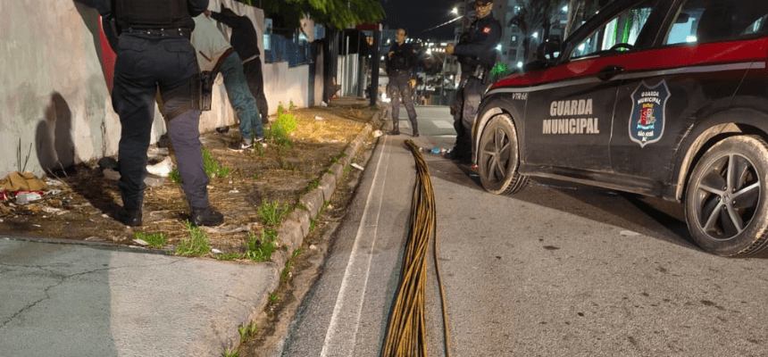 Guarda Municipal de São José recupera vergalhões furtados e detém três suspeitos
