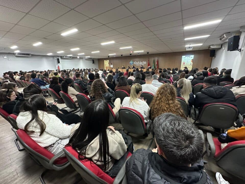 Movimento Mulher Viva promove debate sobre prevenção e enfrentamento à violência contra a mulher