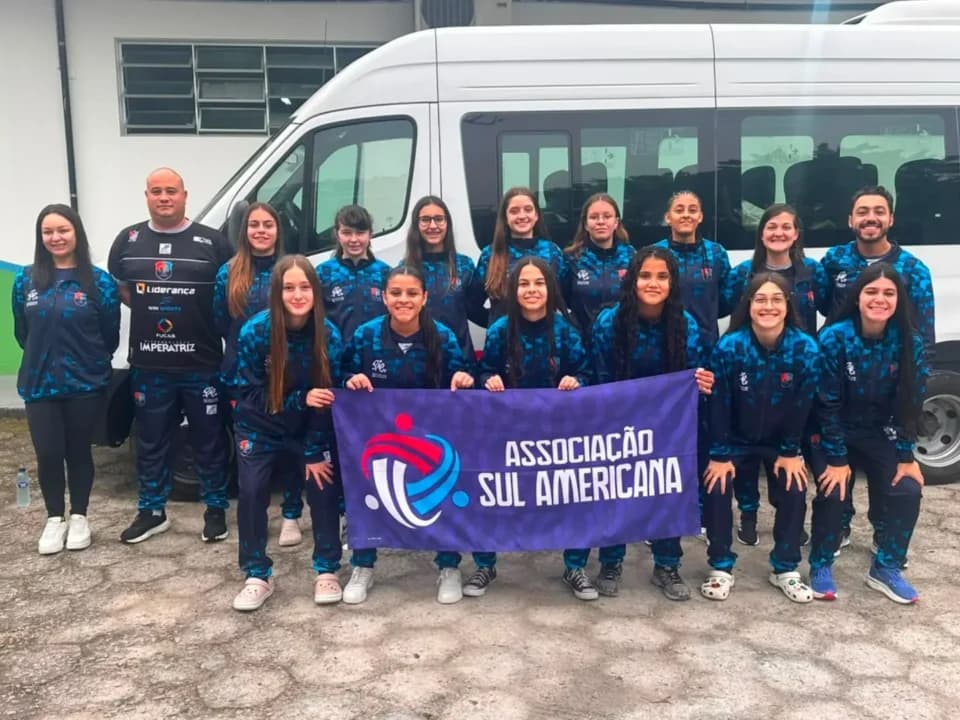 Futsal Feminino de São José Busca Vaga na Olesc Regional Sul em Araranguá