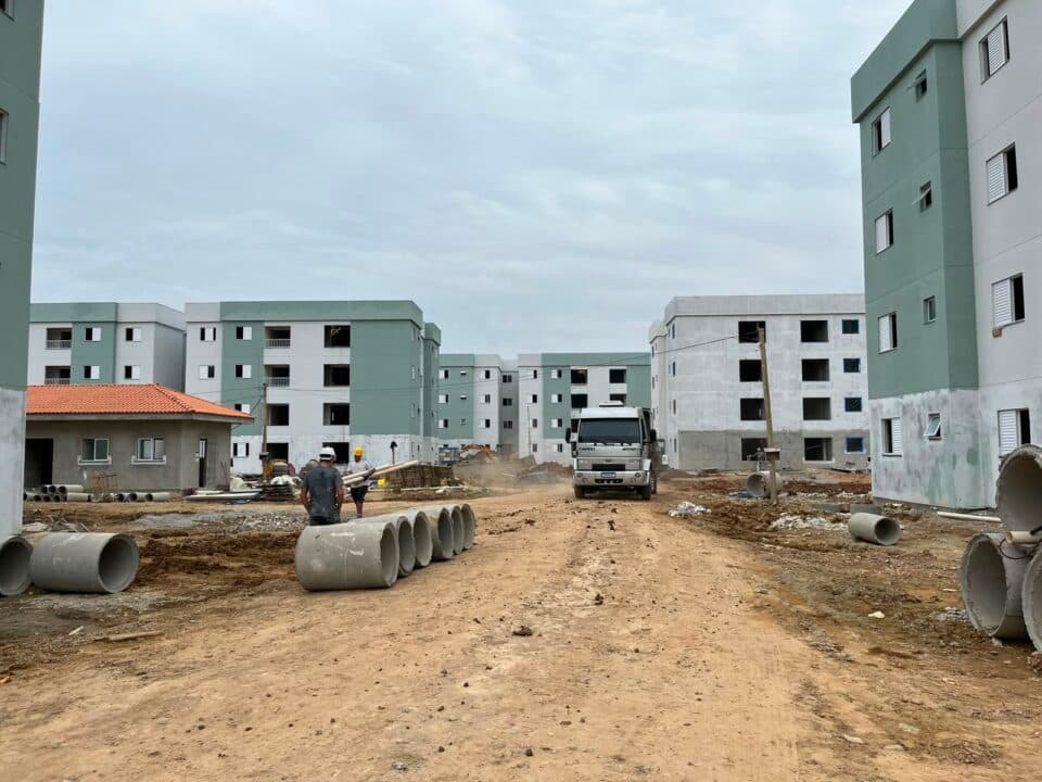 Obras do Residencial Horto Florestal em São José chegam a 70% e avançam para acabamentos