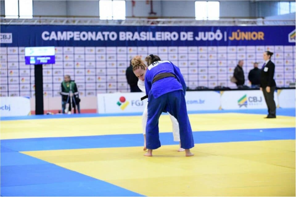 Judô Brasileiro Júnior Move São José: Competição Nacional Impulsiona Economia Local