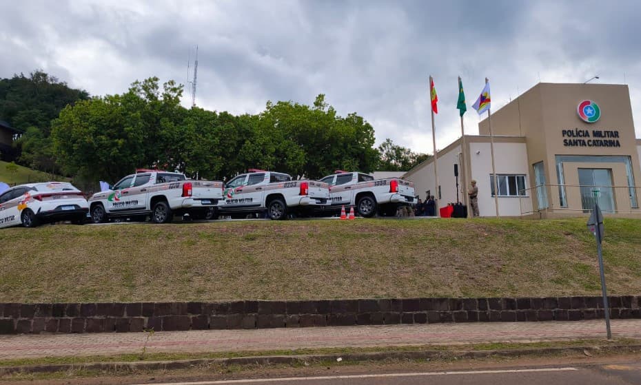 São José do Cedro, Princesa e Palma Sola recebem novas viaturas e refo... - Portal Tri Notícias